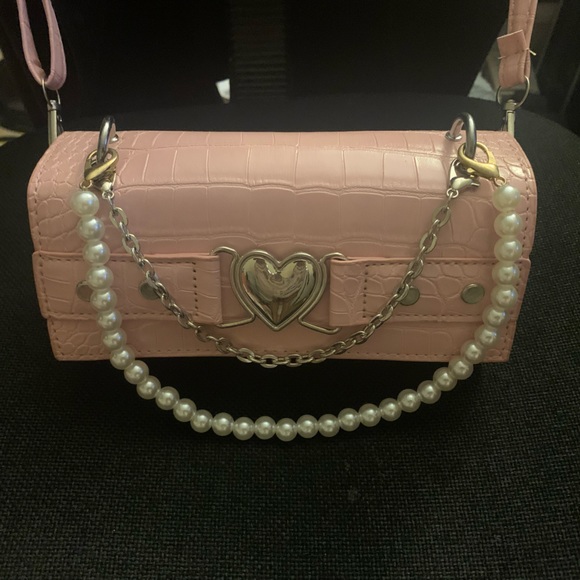 Pink Purse - Picture 4 of 7